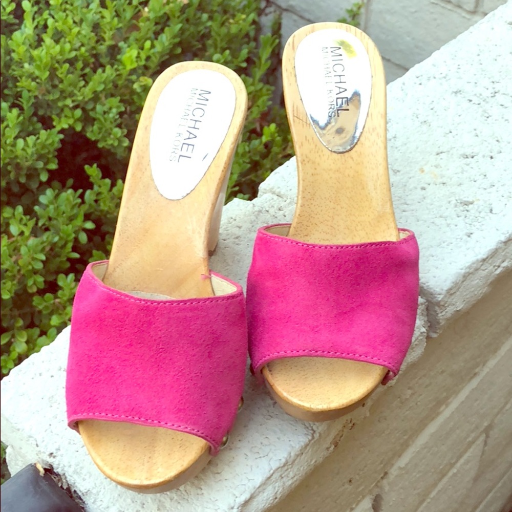 Sexy Hot Pink Wedges!